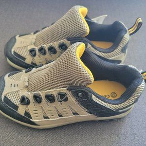 George Boys' Athletic Shoes Size 12 BRAND NEW WITH TAGS (MISSING LACES)
